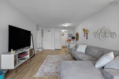 5572 North Ridge Road #1002 — photo 4