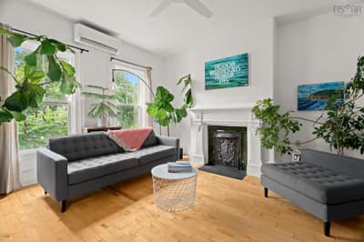 15 Dahlia Street — photo 4