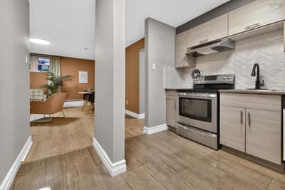 1510 Lilac Street #15 — photo 5