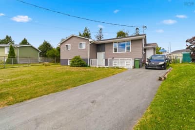 62 Shalimar Crescent — photo 2
