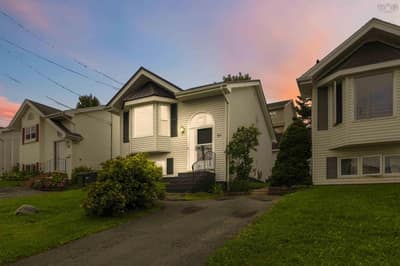 85 Armcrest Drive — photo 2