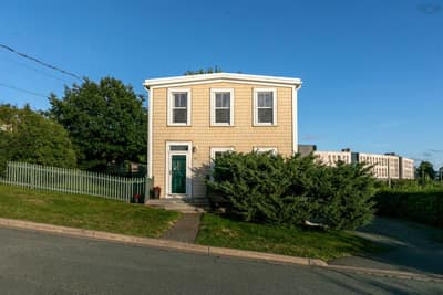 33 Cuisack Street — photo 4