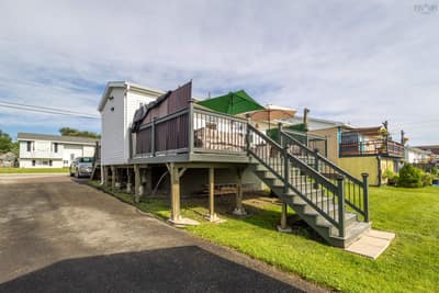 31 Amber Drive — photo 4