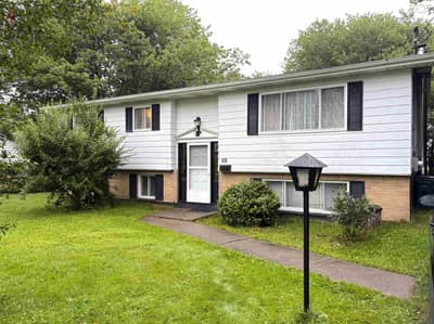 Kenwood Drive #101 — photo 3