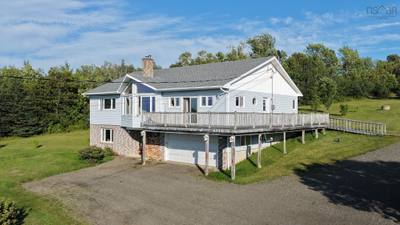 4758 Shore Road — photo 3