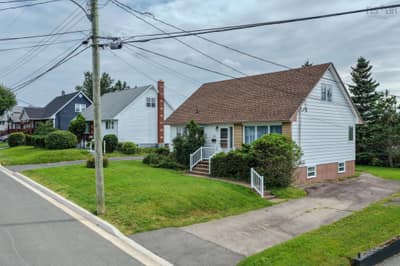 50 Lynne Drive — photo 4