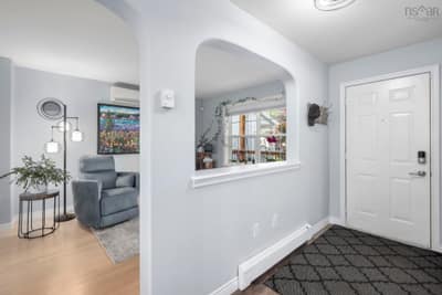 107 Dixon Court — photo 4