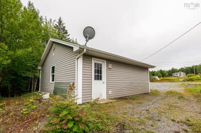 3352 Beaver Bank Road — photo 3