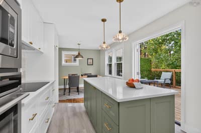2934 Oxford Street — photo 5
