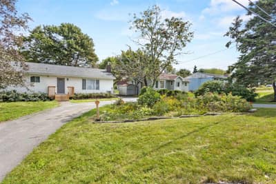 37 Beaver Bank Road — photo 2