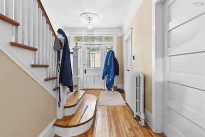 1793 Oxford Street — photo 2