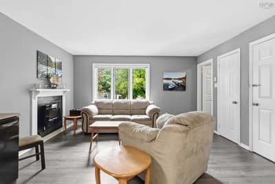1793 Oxford Street — photo 4
