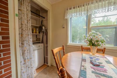 1694 Beech Hill Road — photo 5