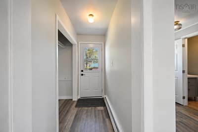 21 Brown Street — photo 4