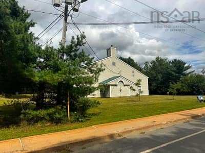 9692 Highway 8 — photo 2