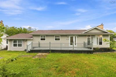 32 Tamarack Circle — photo 3