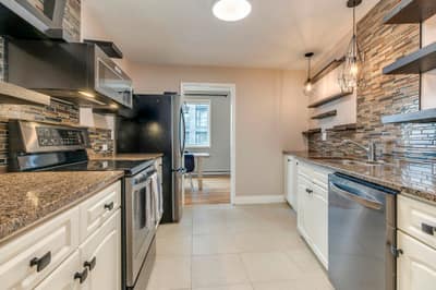1074 Wellington Street #503 — photo 5