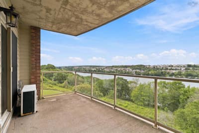 77 Russell Lake Drive #406 — photo 4