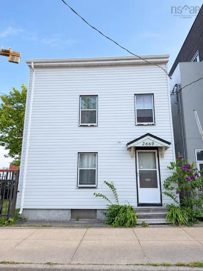 2660 King Street — photo 2