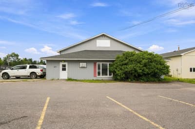 23 Chipman Drive — photo 3