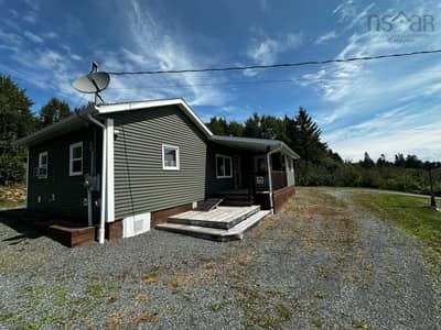 1079 Cape Split Road — photo 4