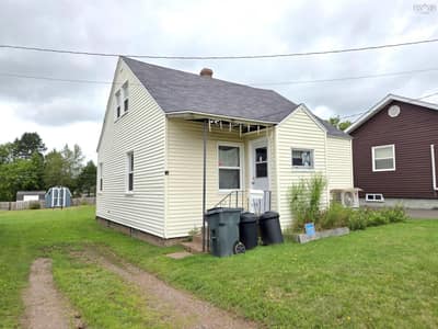 32 Poplar Street — photo 2