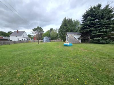 32 Poplar Street — photo 3