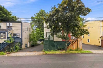 2552 Brunswick Street — photo 2