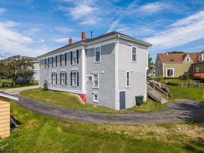 3414 Main Shore Road — photo 3