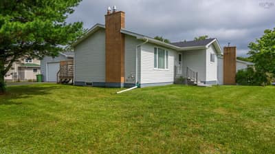 82 Nappan Drive — photo 2