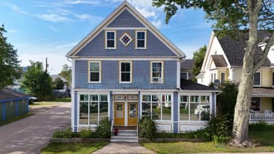 469 Main St — photo 3