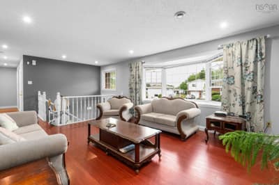 42 Spring Avenue — photo 5
