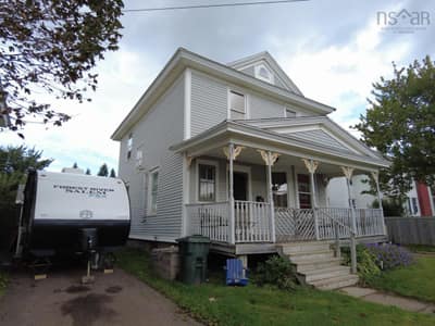 54 Prince Arthur Street — photo 3