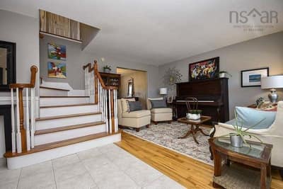 66 Virginia Drive — photo 4