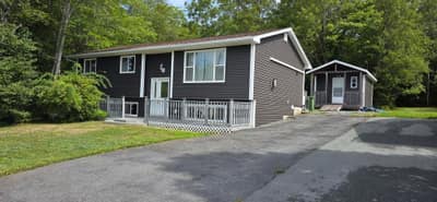 25 Saturn Drive — photo 2