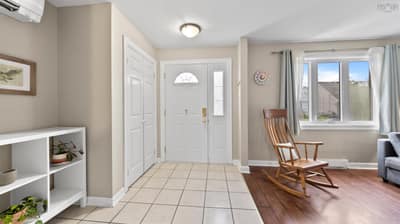 193 Greenwood Avenue — photo 2