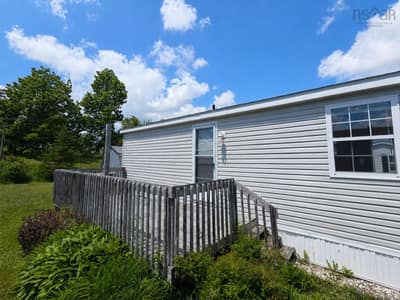 58 Greenhill Drive — photo 4