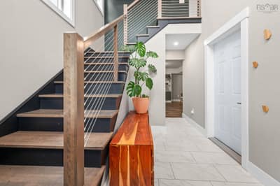 394 Alabaster Way — photo 3