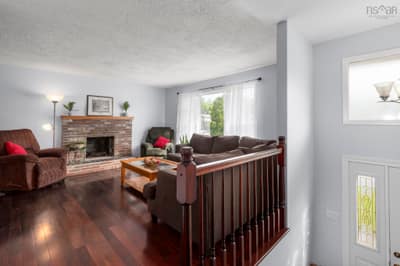 179 Sampson Drive — photo 3