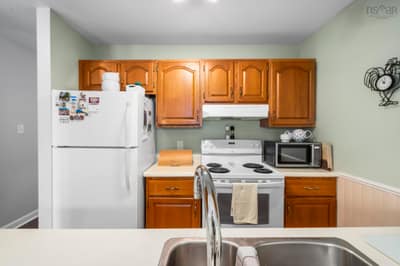 3 Collins Grove Court — photo 5