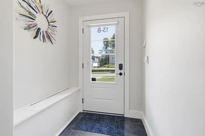 13B Central Avenue — photo 5