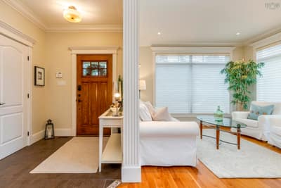 825 Shore Drive — photo 2