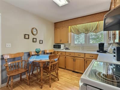 63 Lane Avenue — photo 3