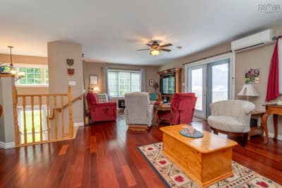 59 Martha Street — photo 2