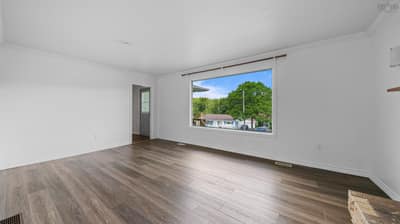 157 Alder Crescent — photo 5