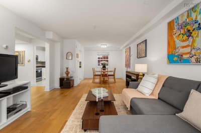5224B Harvey Street — photo 4