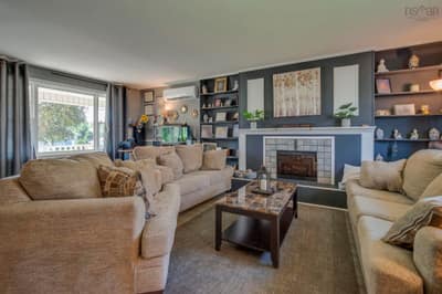 34 Emmanuel Street — photo 4