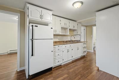148 Highland Street — photo 4