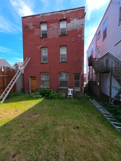 284 Foord Street — photo 2