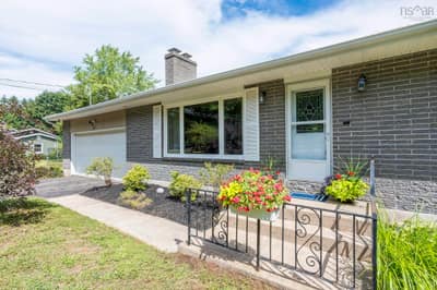 62 Cook Avenue — photo 4